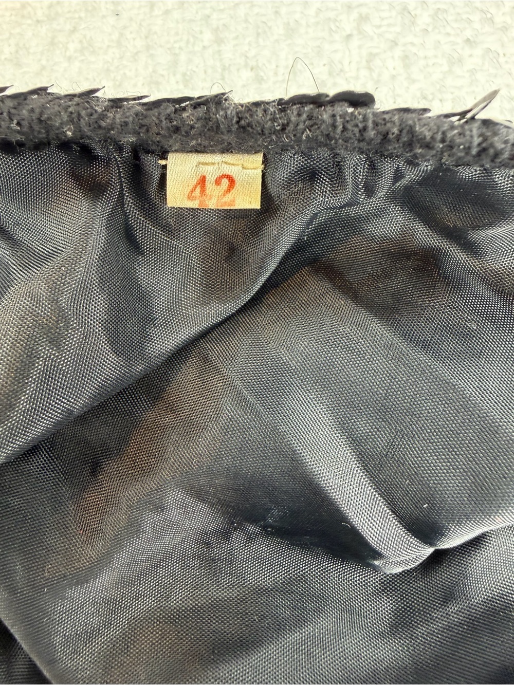 Vintage 60-70s Sparkle Heavy Sequin Black Wool Cardigan Size 42  Fits like Small - Picture 7 of 16